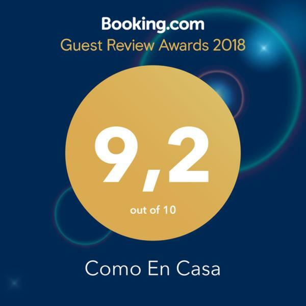Como En Casa! Restaurante Y Hostal Богота Экстерьер фото